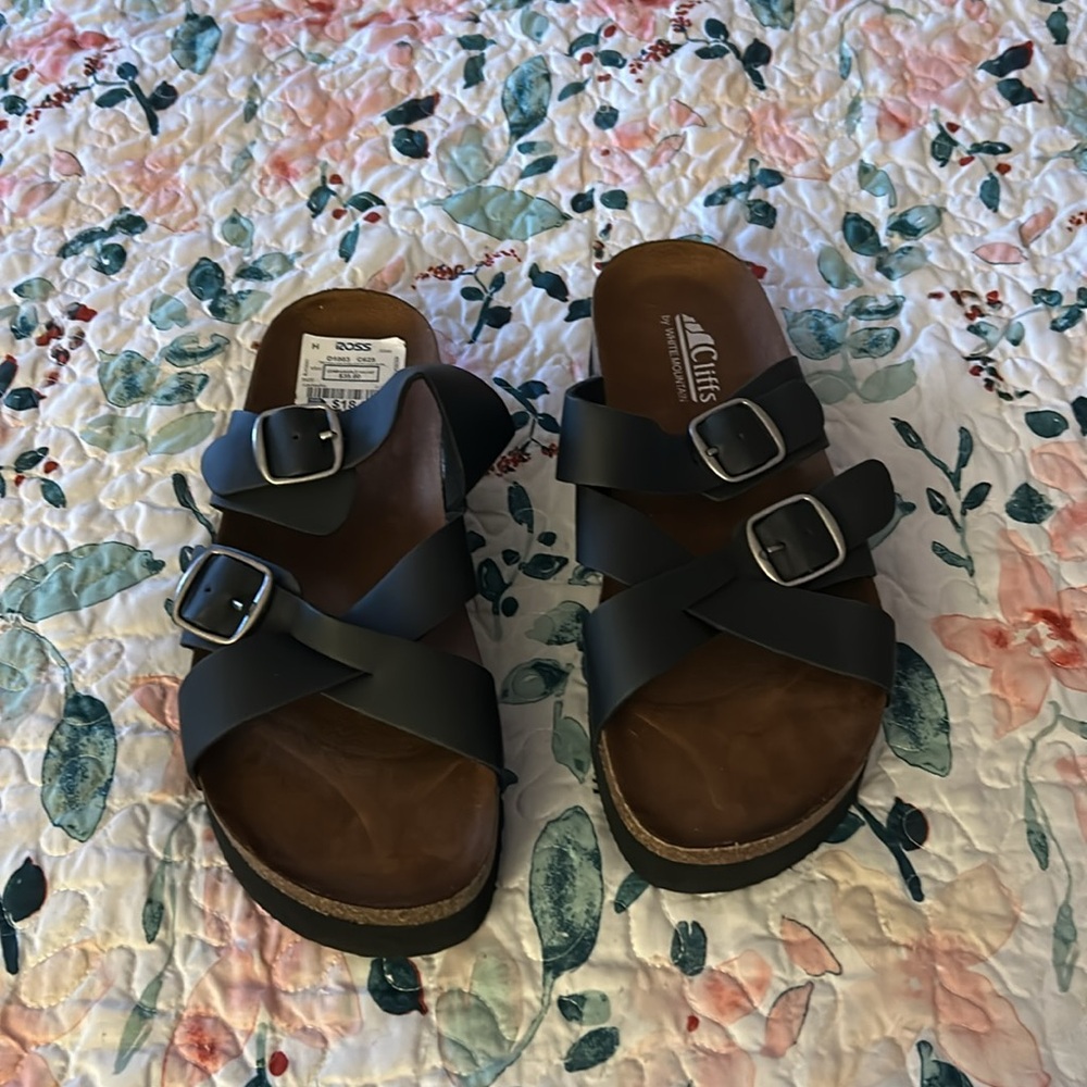 Cliffs Black Strappy Sandals - Picture 3 of 6